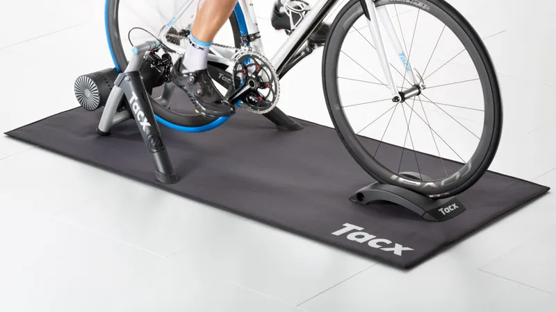 Tacx floor sales mat