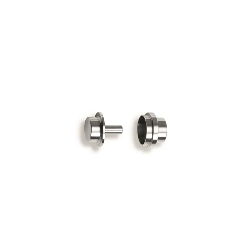 Tacx X 12 Axle Trainer Adapter in Silver